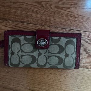 Coach credit card holder